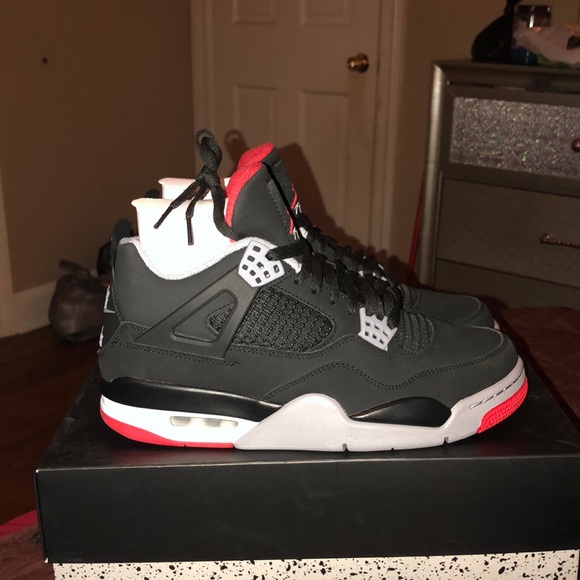 Jordan retro 4 2019 - Picture 1 of 4